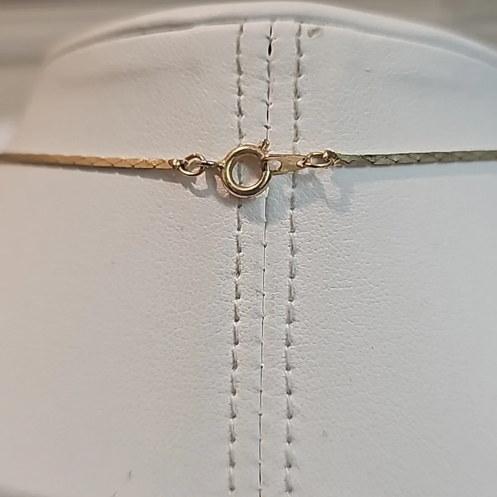 Vintage gorgeous necklace